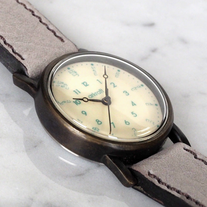 ARKRAFT Watch Artist Hidekazu Araki Hand Wristwatch “Mia Medium” Hiragana Dial Arabic Numeral Minerite Gray [AR-C-029] 
