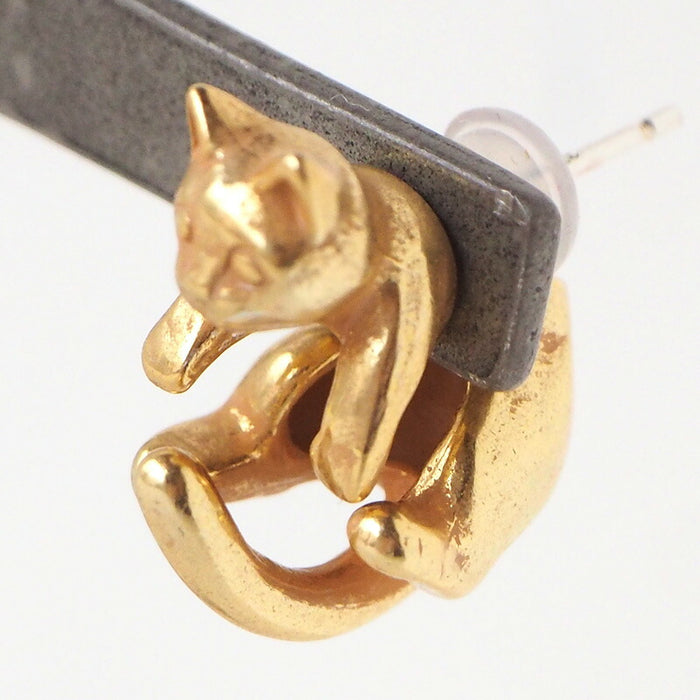 naturama Cat Earrings “Latu” Brass Antique Gold One Ear [AY13-A]
