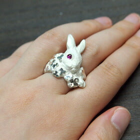 DECOvienya handmade accessories rabbit and clover ring white [DE-001W] 