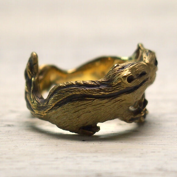 DECOvienya Handmade accessories kiss squirrel ring Gold [DE-031G] 