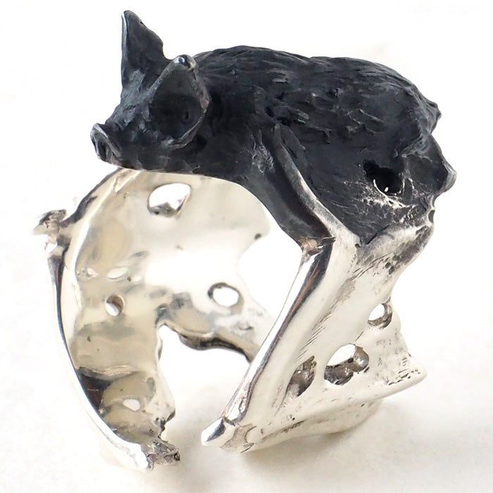 DECOvienya（デコヴィーニャ） 手作りアクセサリー こうもりリング シルバー [DE-063S]