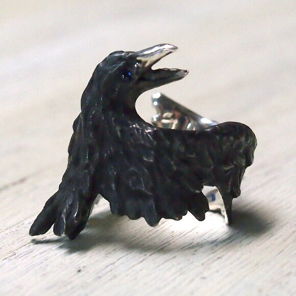 DECOvienya handmade accessories Wounded crow ring Black [DE-071B] 