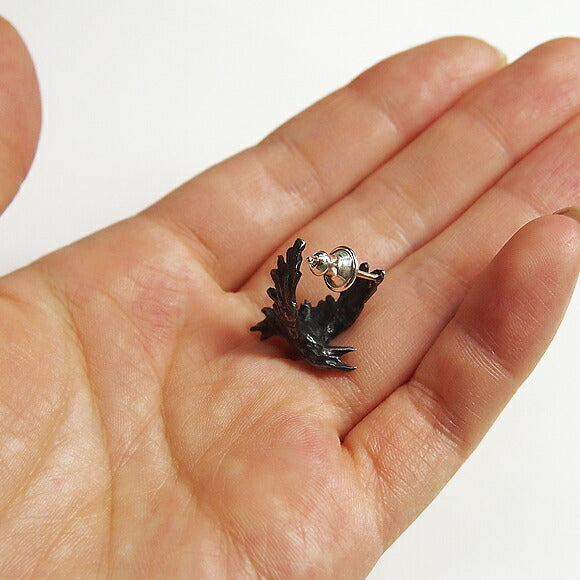 DECOvienya（デコヴィーニャ） 手作りアクセサリー カラスのピアス ブラック 片耳 [DE-079B]