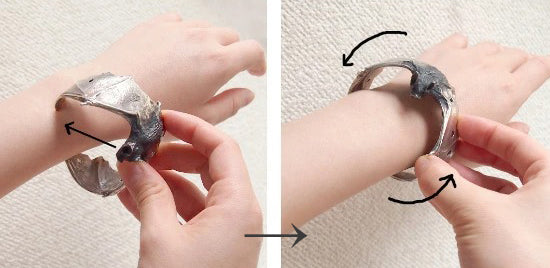 DECOvienya（デコヴィーニャ） 手作りアクセサリー こうもりバングル シルバー [DE-095S]