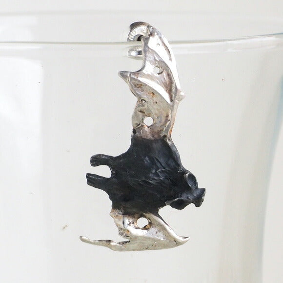 [2 types] DECOvienya handmade accessories bat rest earrings silver one ear [DE-116S] 