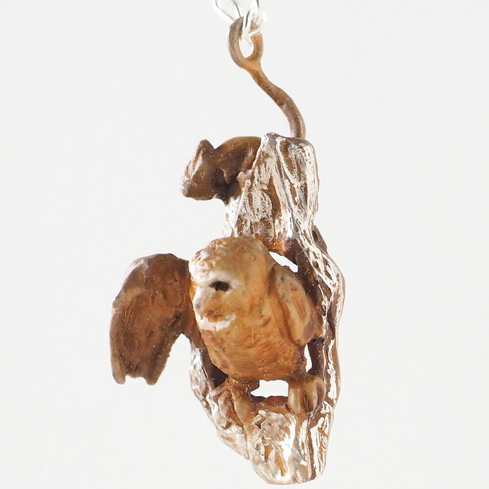 DECOvienya handmade accessories night owl pendant silver [DE-128] 