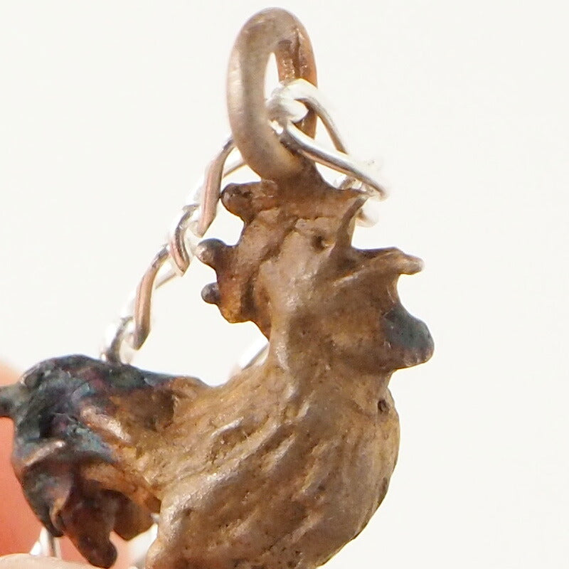 DECOvienya（デコヴィーニャ） 手作りアクセサリー 子ブタとニワトリのペンダント [DE-135]