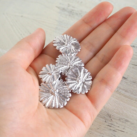 【2色】二月（ふたつき） コギクのクリップ 18金メッキorロジウムメッキ [FT-FSC-004]