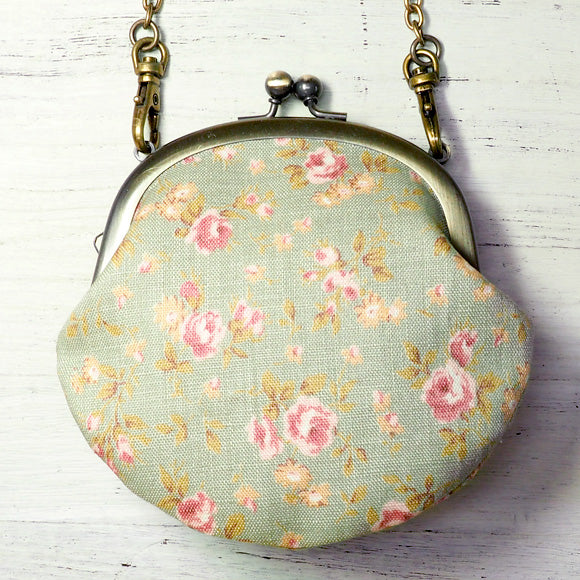 poussette Gamaguchi 3.3 inch “Flower printed linen” with chain [g33110 —  クラフトカフェ