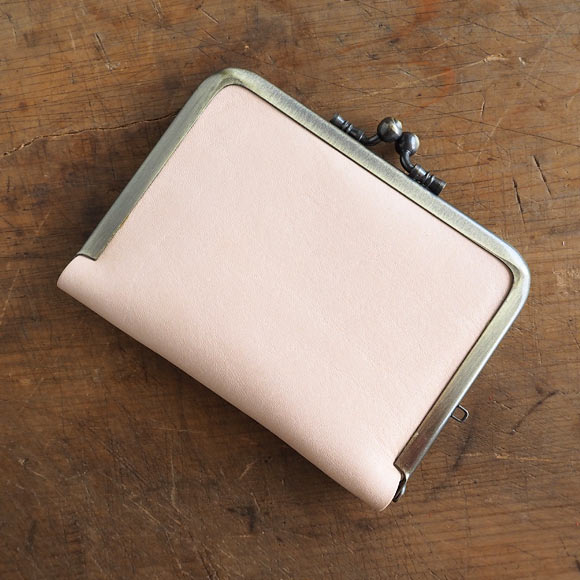 poussette 3.5 inch tanned leather clasp pass case [g35160001] 