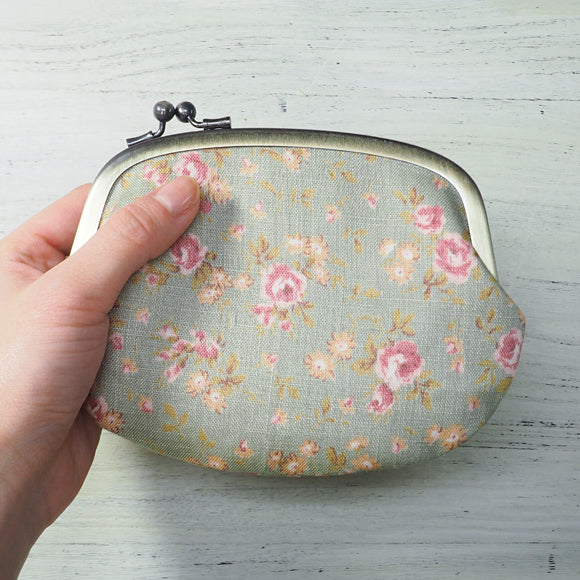 poussette Gamaguchi 4.5 inch “Flower printed linen” [g45110012] 