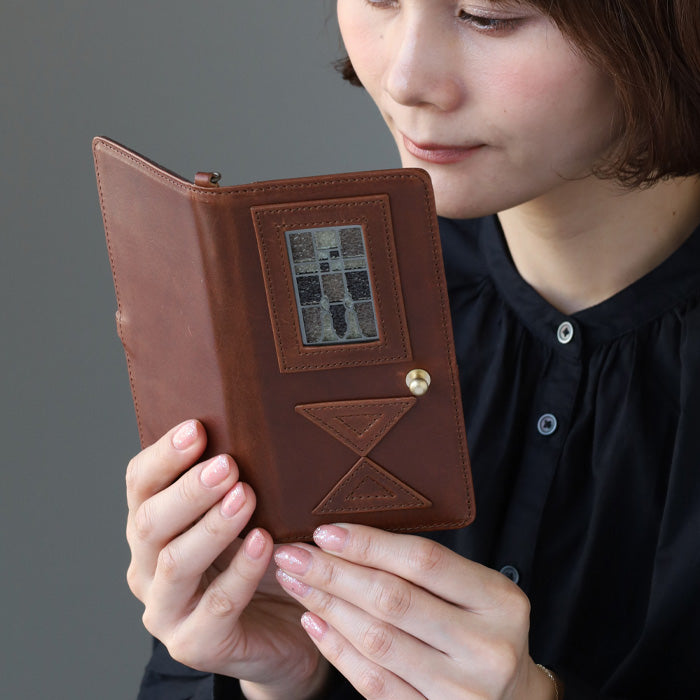 glart Multi-Facelift Smartphone Case, Large, Stained Glass Antique Door, Sepia, Women's [H0209-SEP]