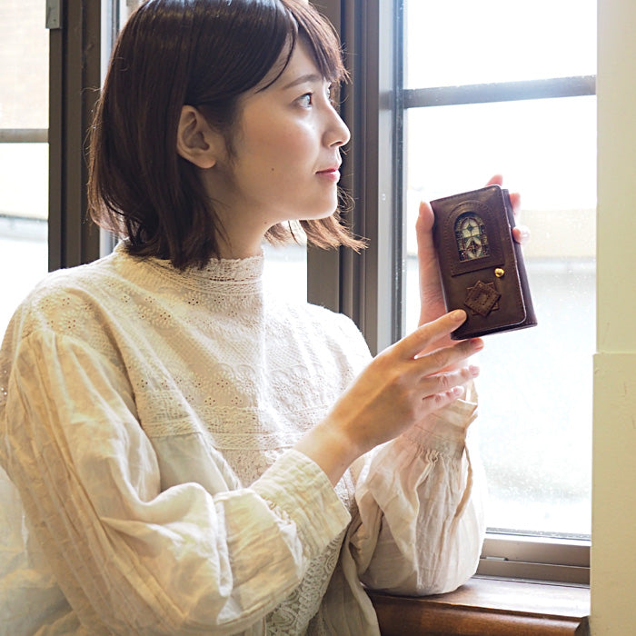 havito by waji tri-fold wallet "glart" stained glass antique door brown ladies [H0212-BR] 