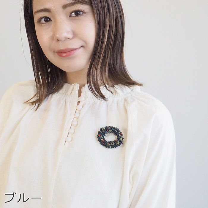 [2 colors] haru nomura Vegetable dye artist Haruka Nomura “Tree brooch” Naturally dyed wood beads hand-knitted [HN-008]