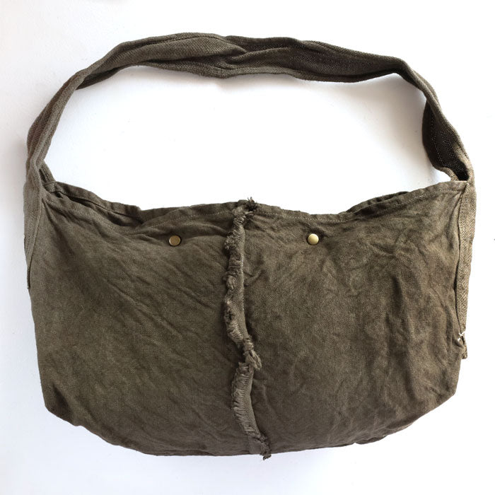 haru nomura Plant-dyed artist Haruka Nomura Natural dyed linen bag “Travel bag” Khaki [HNB-001-KHA] 