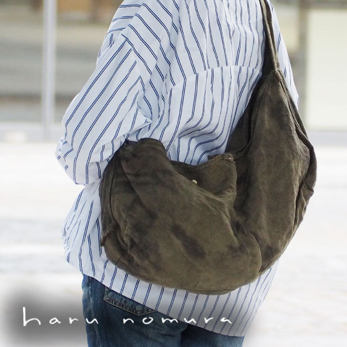 haru nomura Plant-dyed artist Haruka Nomura Natural dyed linen bag “Travel bag” Khaki [HNB-001-KHA] 