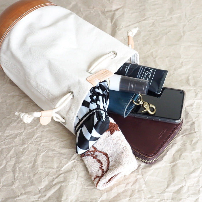 [3 colors] Butler Verner Sails Tochigi Leather Molded Leather Drawstring Shoulder Beige Black [JA-2141] 