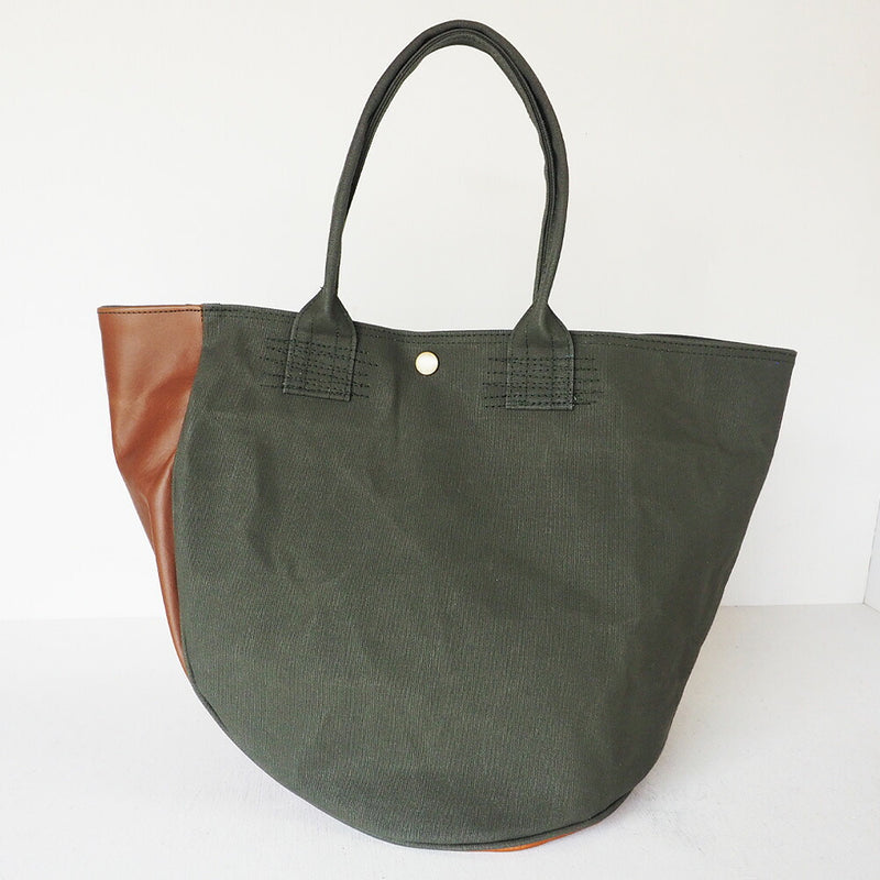 REAL STANDARD life(リアルスタンダードライフ) 倉敷帆布9号×姫路レザー “BC Luton HELMETBAG” Mサイズ グリーン 肩にかけられるトートバッグ [JT13006]