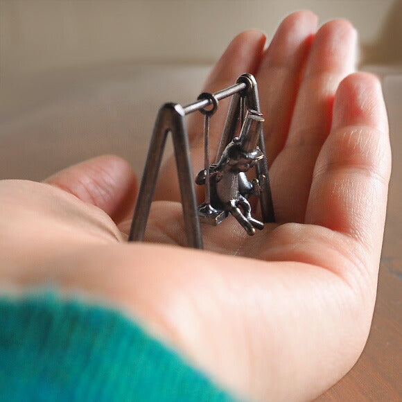 Bronze sculptor Tadashi Koizumi Kobito's object "If the world ends tomorrow..." [KO-OB-04] 