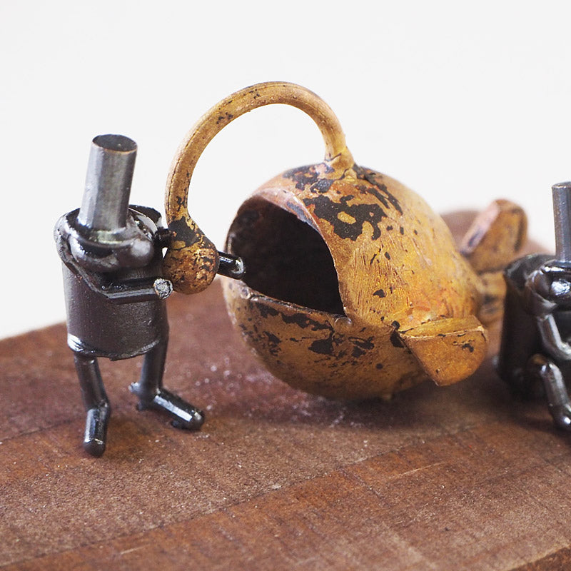 Bronze sculptor Tadashi Koizumi Kobito's object "Amber Nostalgia" [KO-OB-15] 