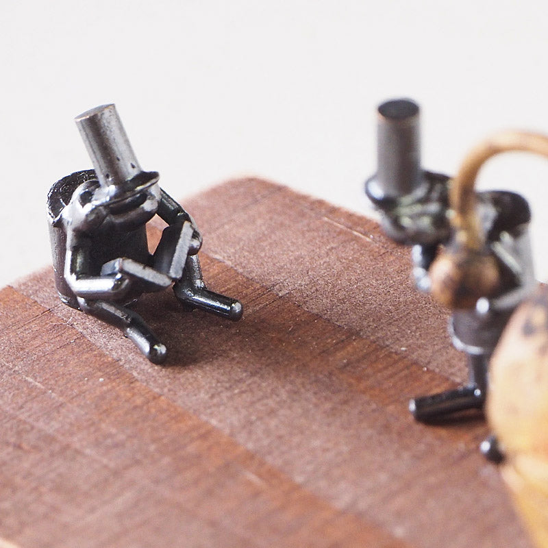 Bronze sculptor Tadashi Koizumi Kobito's object "Amber Nostalgia" [KO-OB-15] 