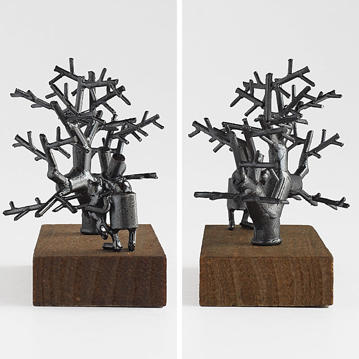 Bronze artist Tadashi Koizumi Kobito's object "Under the big cherry tree" [KO-OB-17] 