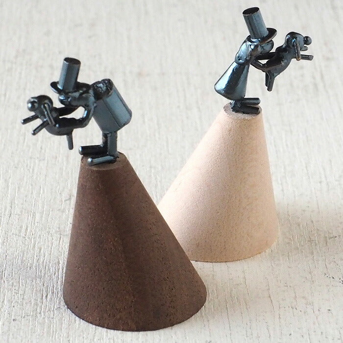 [Recommended for dog lovers] Bronze sculptor Tadashi Koizumi Kobito's ring stand "Wonderful Life" [KO-RS-10] 