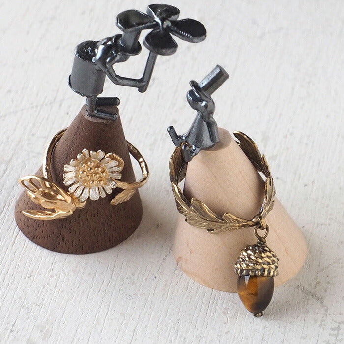 ブロンズ造形作家・コイズミタダシ コビトさんのリングスタンド 「雨の日の約束」[KO-RS-11]