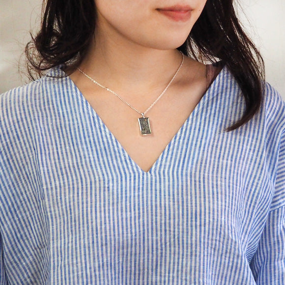 Moge Handmade silver accessories I was looking at the same moon - Wolf - Silver necklace [mo-N-029] 