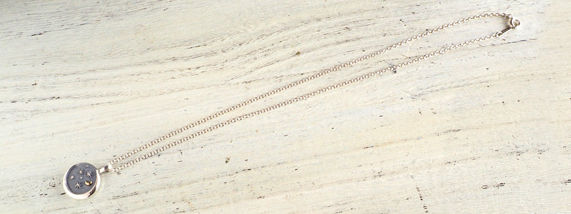 moge Handmade silver accessories Beyond the starry sky -A sky with a crescent moon- Silver necklace [mo-N-042] 