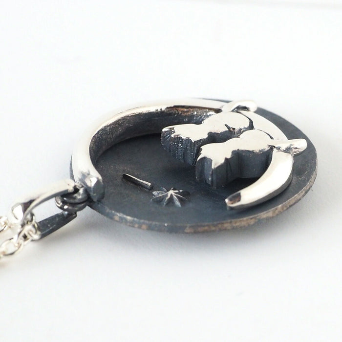 moge Handmade Silver Accessories Moon Gondola -Crescent Moon and Cat- Silver Necklace [mo-N-044] 