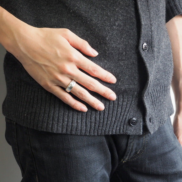 [Choose from 2 colors] moge silver accessories Under the sunlight filtering through the trees -rhinoceros and friends- silver ring 7.5mm [mo-R-019] 