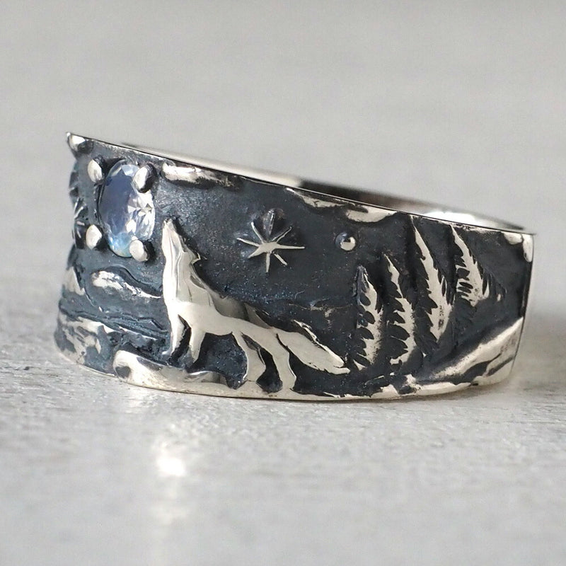 moge（モゲ） 手作りシルバーアクセサリー 蒼い月への咆哮 ー狼ー シルバーリング 13mm [mo-R-095]