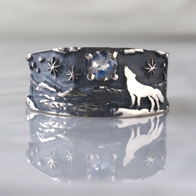 moge（モゲ） 手作りシルバーアクセサリー 蒼い月への咆哮 ー狼ー シルバーリング 13mm [mo-R-095]