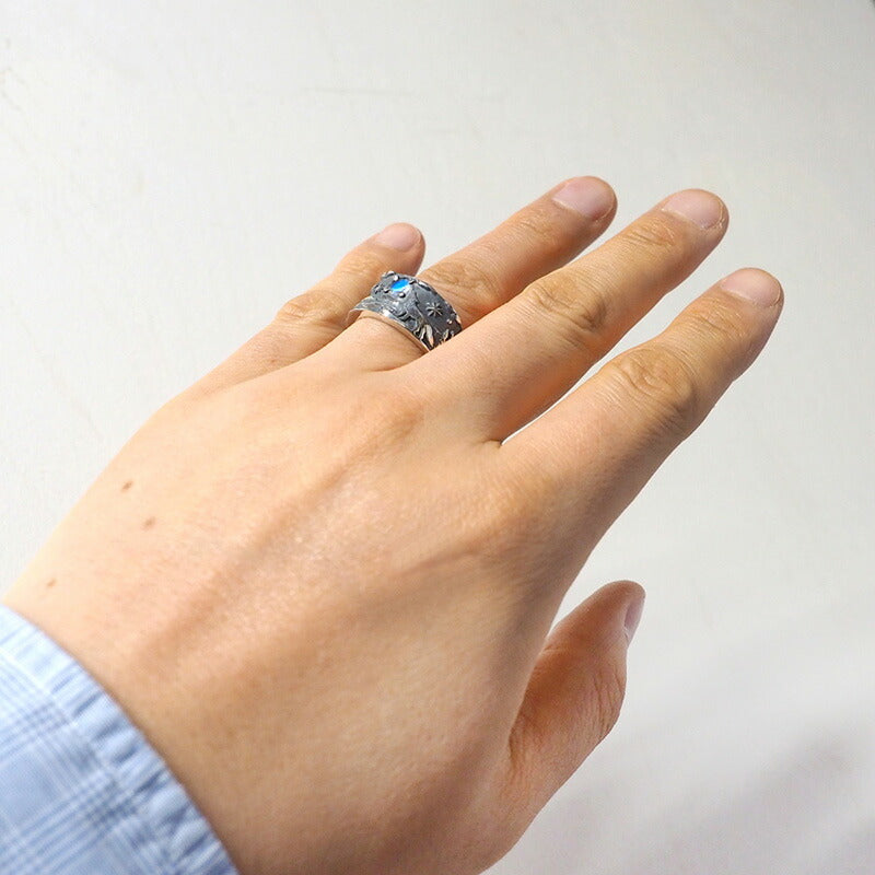 moge（モゲ） 手作りシルバーアクセサリー 蒼い月への咆哮 ー狼ー シルバーリング 13mm [mo-R-095]