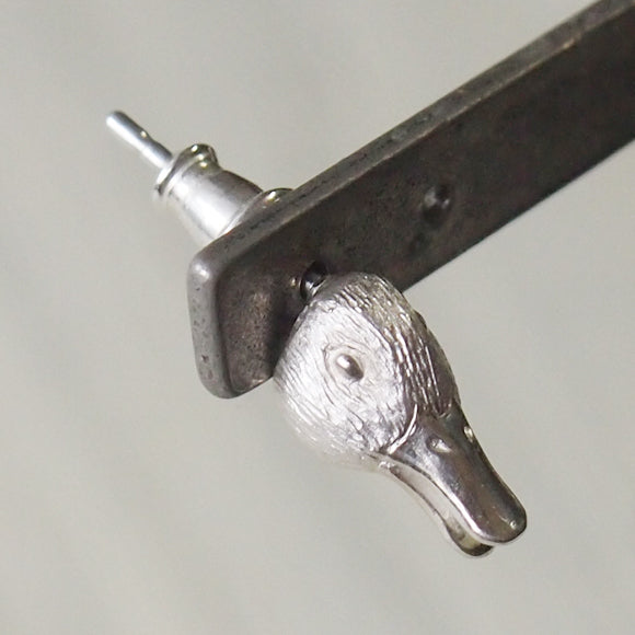 [Choose from 2 colors] marship Duck Hide and Seek Earrings Silver [MS-3-1] 