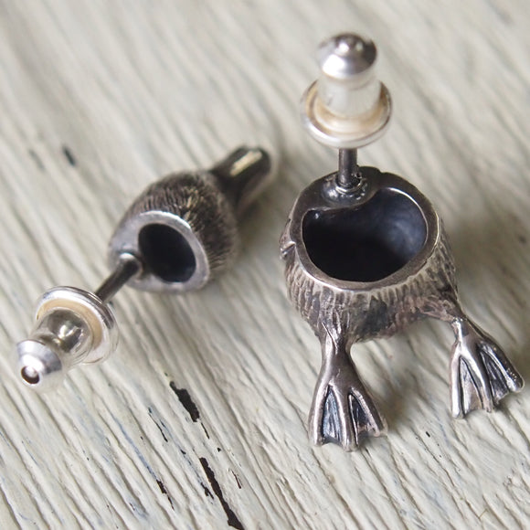 [Choose from 2 colors] marship Duck Hide and Seek Earrings Silver [MS-3-1] 