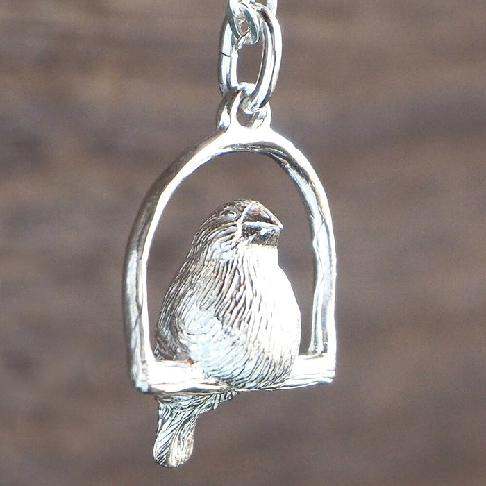 [Choose from 2 colors] marship handmade accessories pendant of swing sparrow [MS-NC-18] 