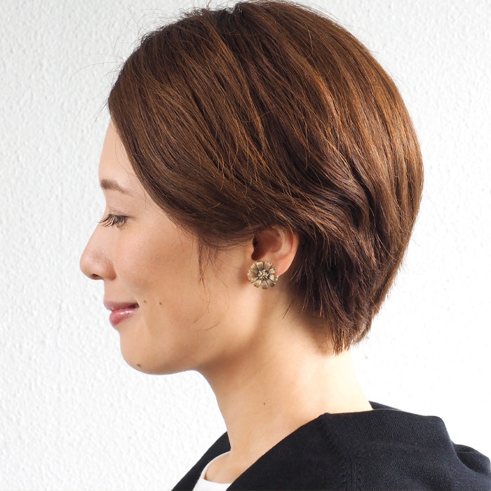 sasakihitomi Marguerite Earrings Brass Oxidized Binaural Set 女款 [No-010B] 