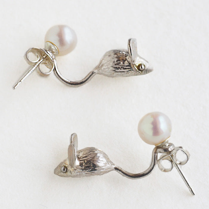 sasakihitomi Mouse Earrings Silver 925 &amp; Pearl Binaural Set Women's [No-016W] 