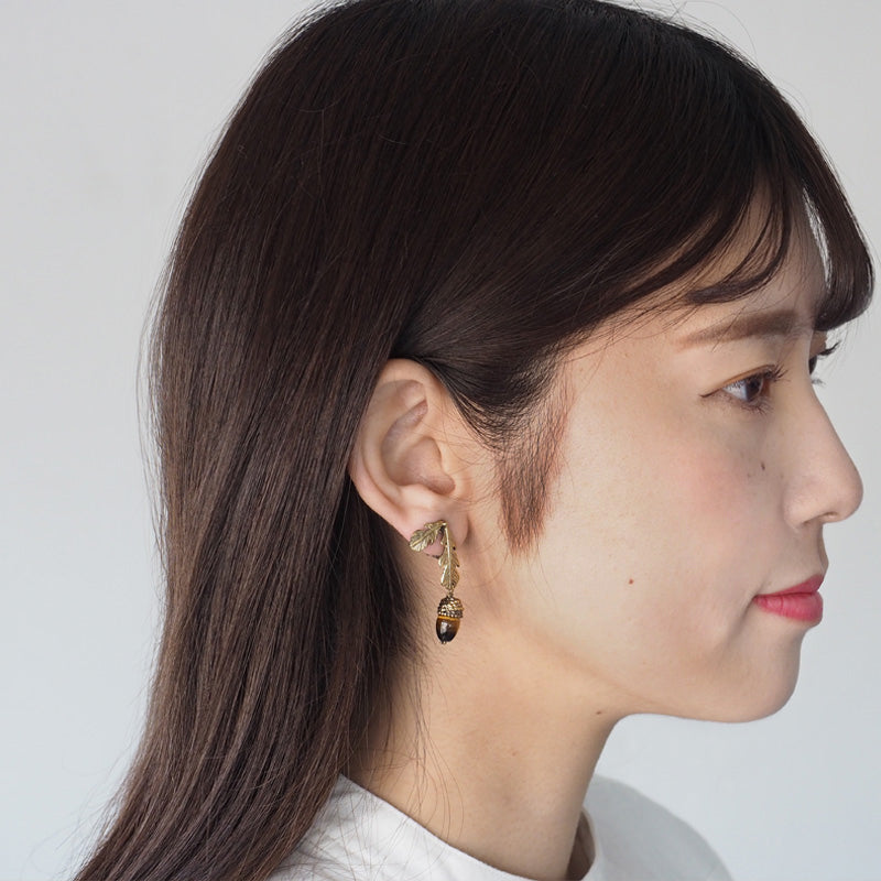 sasakihitomi Acorn Earrings Brass &amp; Tiger Eye Binaural Set Women's [No-025-E] 