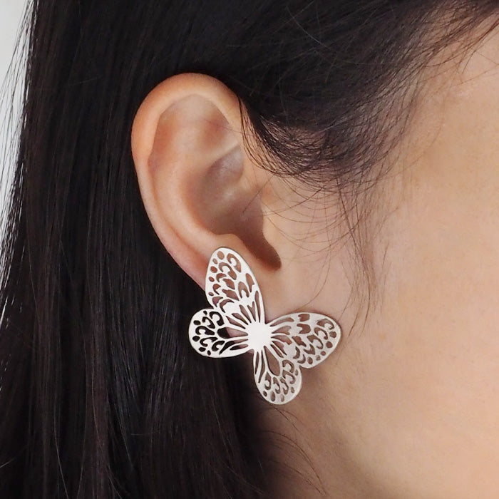 sasakihitomi（ササキヒトミ） ちょうちょピアス Sサイズ 片耳 シルバー925 レディース [No-033S]