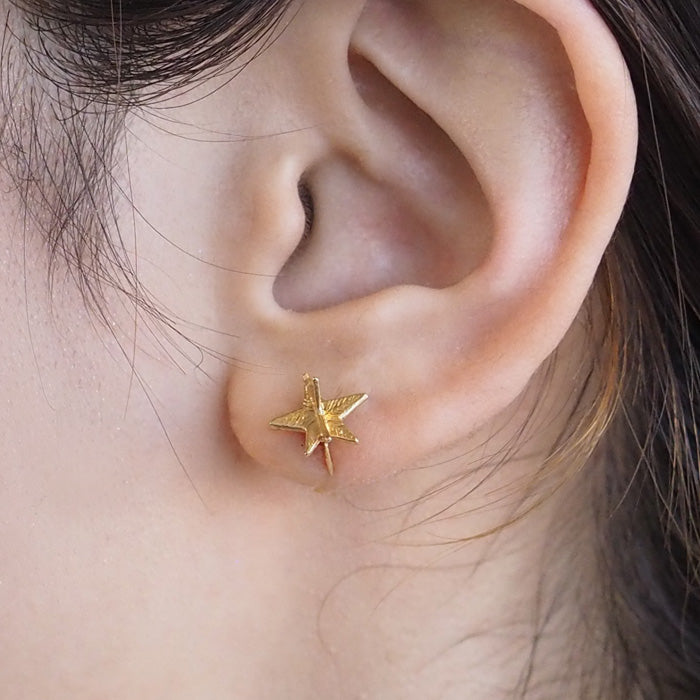[僅一隻耳朵] sasakihitomi 星星單耳環黃銅 18k 金塗層單耳女士 [No-038B-single] 