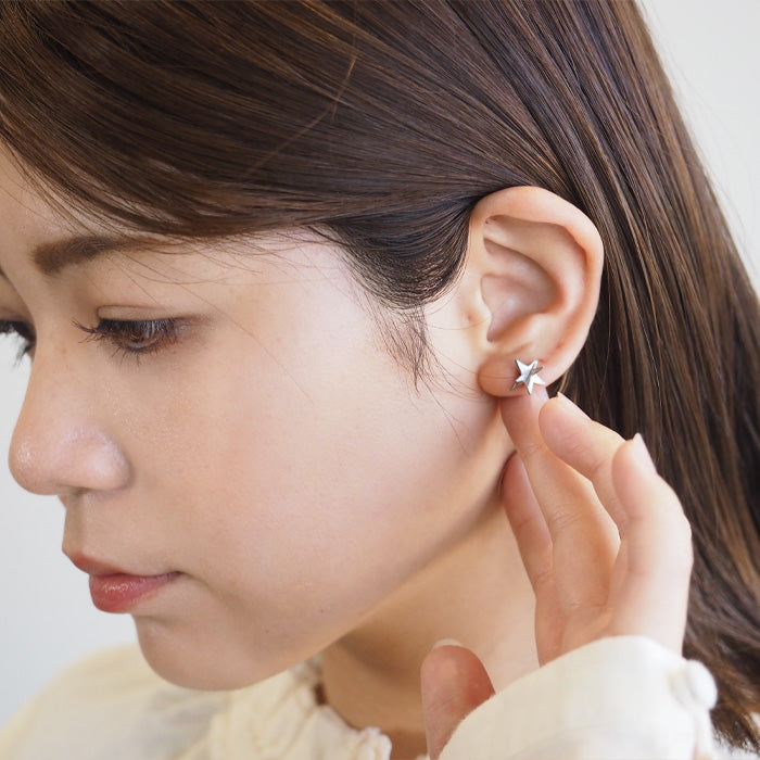 [只一隻耳朵] sasakihitomi 星星耳環銀色一隻耳朵女士 [No-038S-single] 