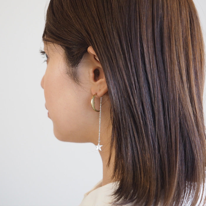 sasakihitomi (Sasaki Hitomi) moon and star earrings S size, brass moon &amp; silver star one ear ladies [No-039-B] 