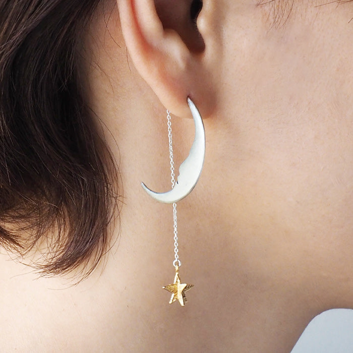 sasakihitomi（ササキヒトミ） 月と星のピアス 片耳 シルバーの月＆真鍮の星 レディース [No-039SV]