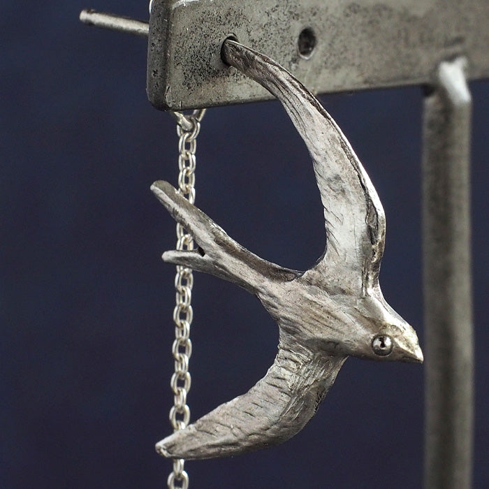 sasakihitomi (Sasaki Hitomi) Tsubame and Star Earrings One Ear Silver 925 &amp; Brass Women's [No-047S] 