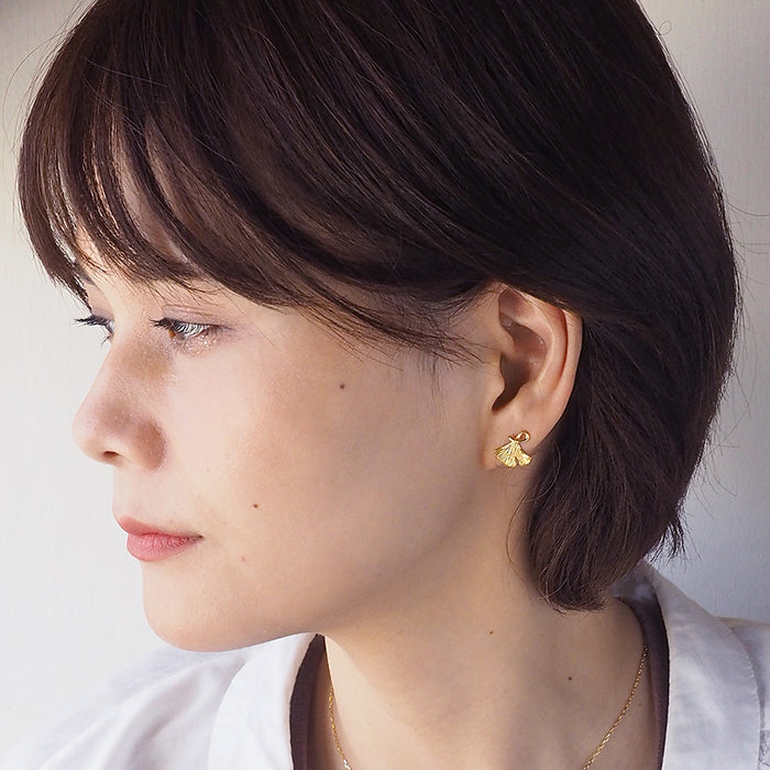 sasakihitomi 銀杏耳環 S 尺寸黃銅 18k 金塗層雙耳套裝 [No-049S] 