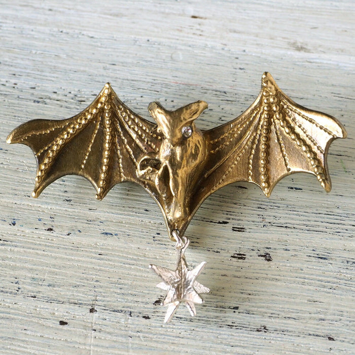 sasakihitomi bat and star brooch brass &amp; silver star [No-052B] 