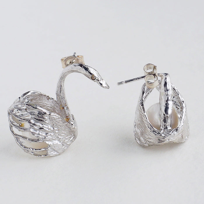 sasakihitomi Swan Earrings Silver &amp; White Pearl Binaural Set Women's [No-070] 